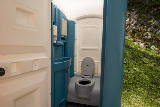Best Standard Portable Toilet Rental  in Thorndale, TX